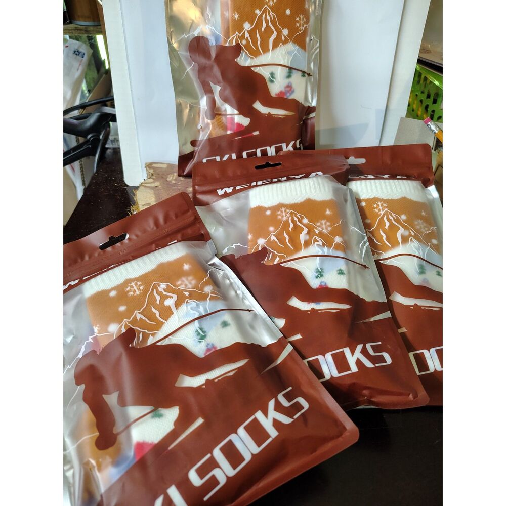 4 Pair Weierya Wool Blend Ski Socks LOT 111